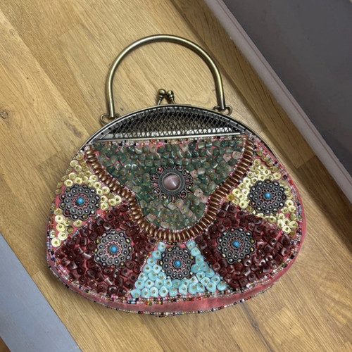Butler wilson pink beaded - wilson,