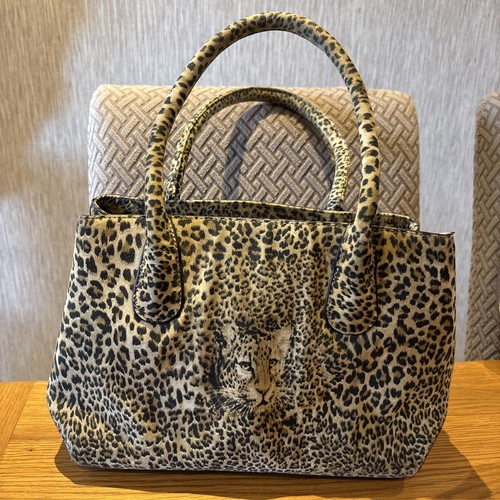 Butler wilson leopard print - &,
